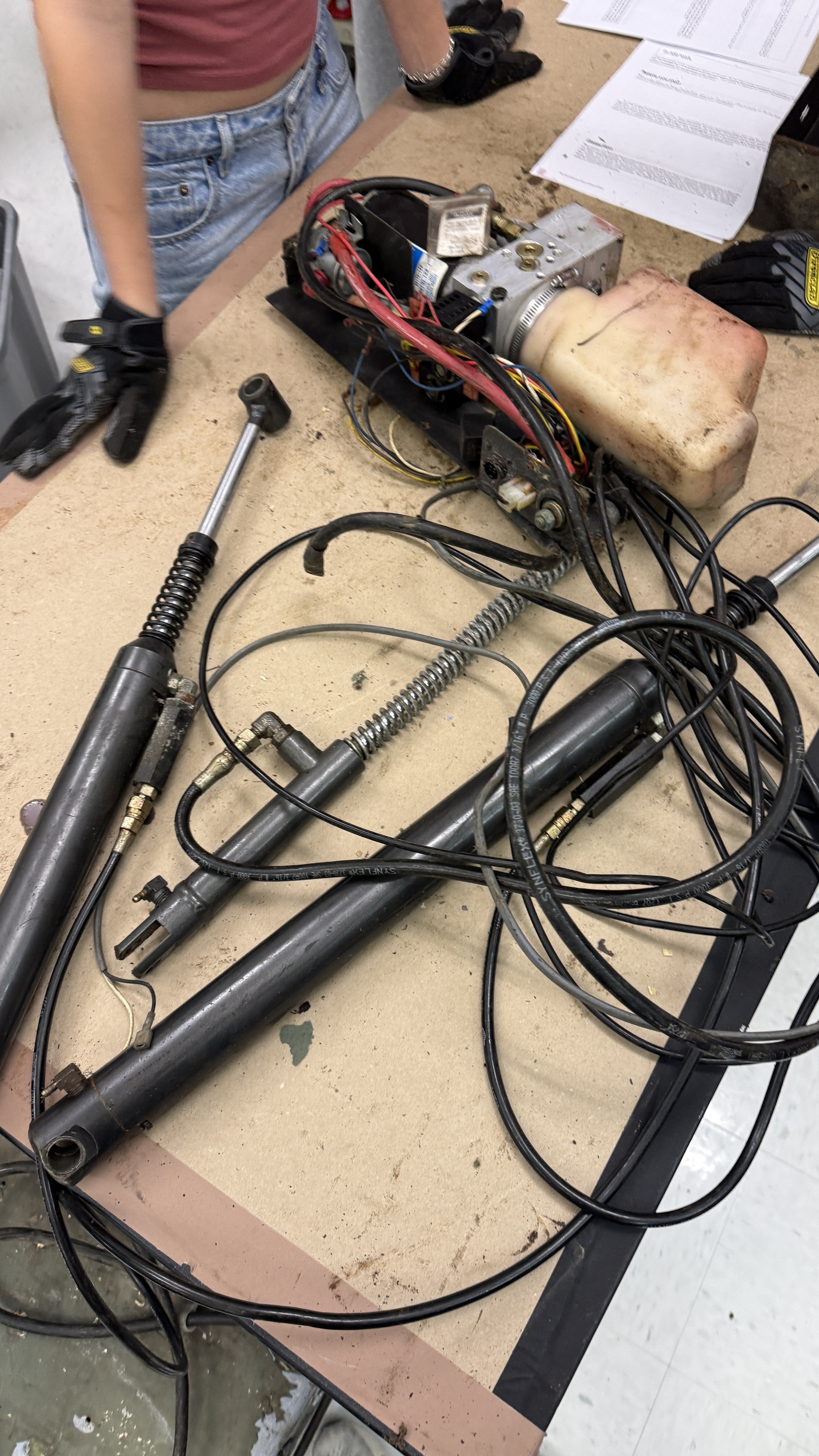 MAE 3230 - Fluid Mechanical Dissection thumbnail